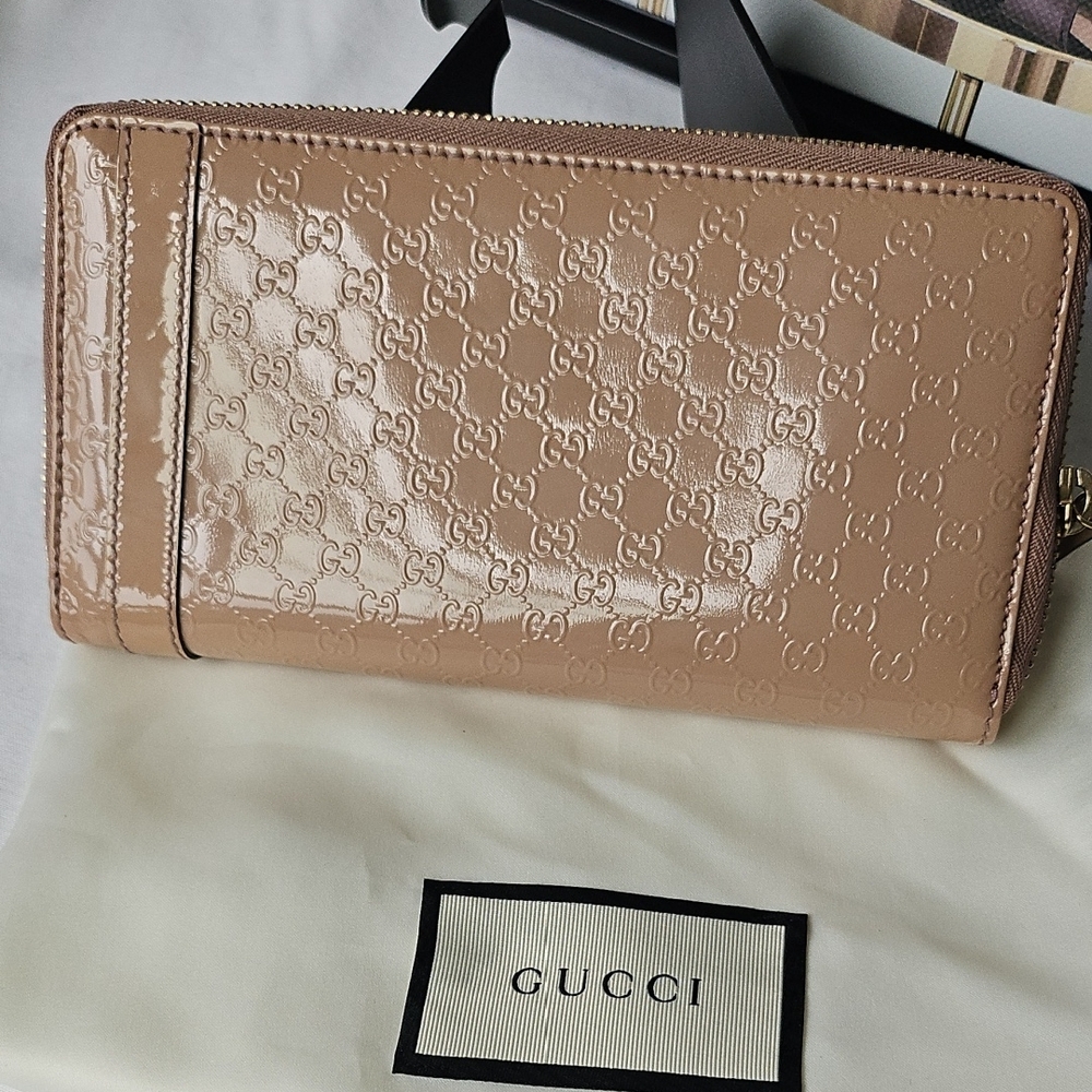 EUC Gucci Tan Wallet with Signature GG Microguccisima Monogram - Picture 4 of 14